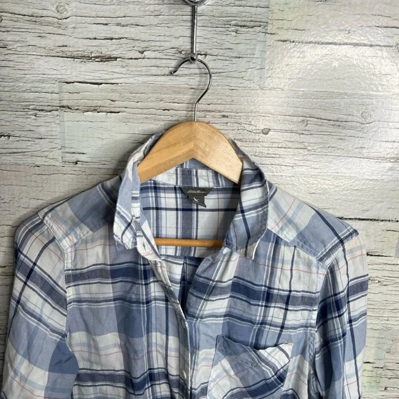 Eddie bauer blue  white plaid button down shirt size medium - Picture 7 of 8